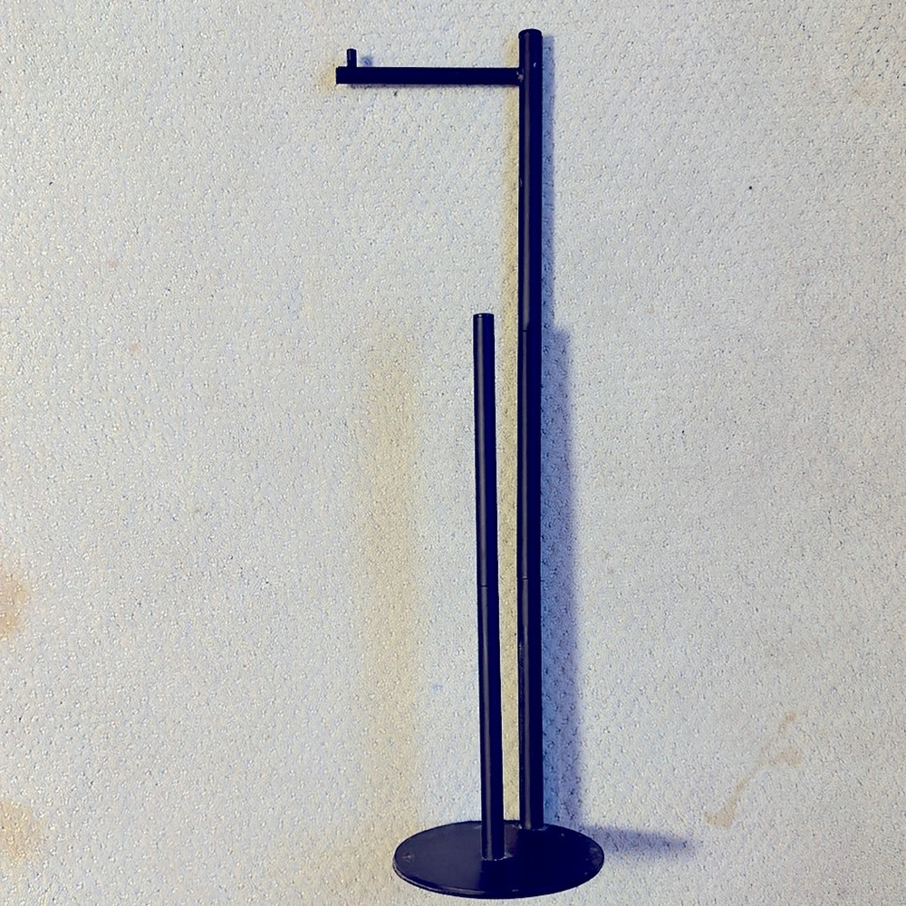 Black Iron Toilet Paper Stand